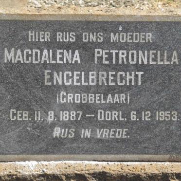 ENGELBRECHT Magdalena Petronella nee GROBBELAAR 1887-1953