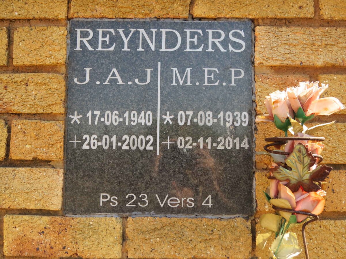 REYNDERS J.A.J. 1940-2002 &amp; M.E.P. 1939-2014