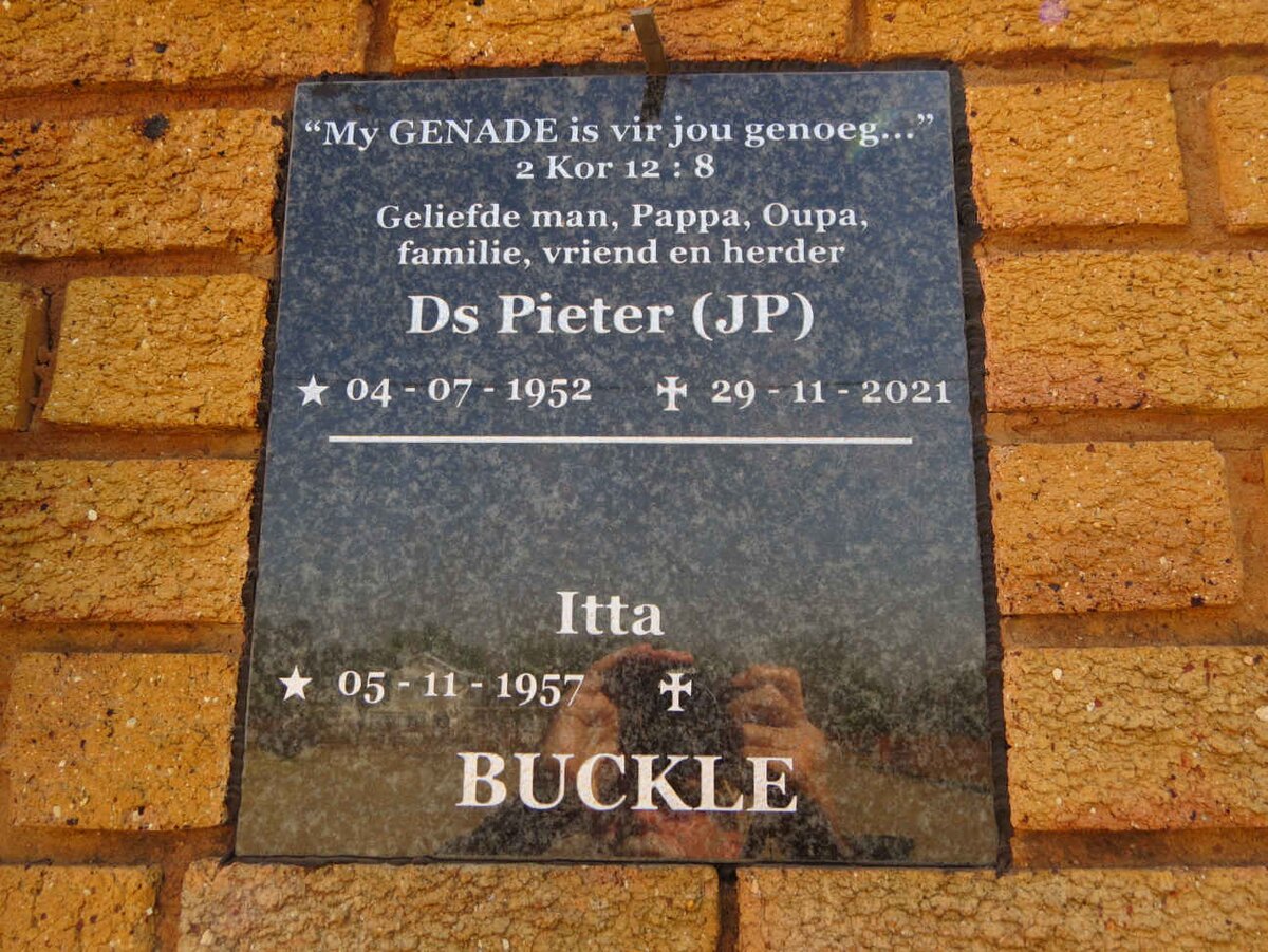 BUCKLE J.P. 1952-2021 &amp; Itta 1957-