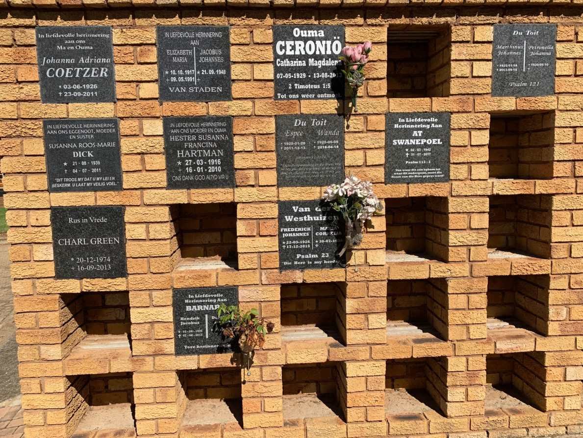 7. NG Gemeente Nigel-Suid Gedenkmuur