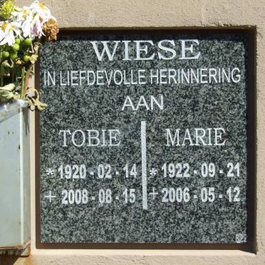 WIESE Tobie 1920-2008 &amp; Marie 1922-2006