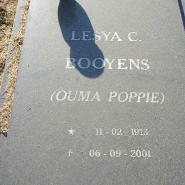 BOOYENS Lesya C. 1913-2001