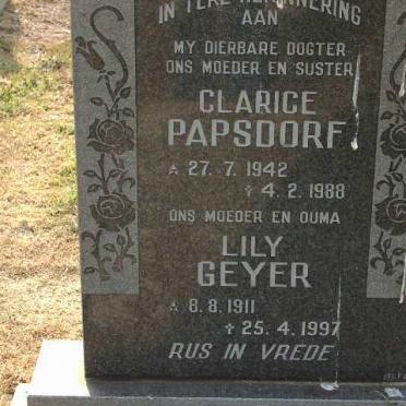 PAPSDORF Clarice 1942-1988 :: GEYER Lily 1911-1997