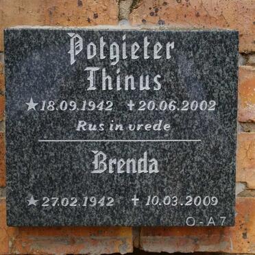 POTGIETER Thinus 1942-2002 &amp; Brenda 1942-2009
