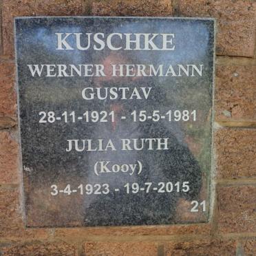 KUSCHKE Werner Hermann Gustav 1921-1981 &amp; Julia Ruth KOOY 1923-2015