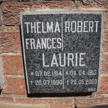 LAURIE Robert 1913-2000 &amp; Thelma Frances 1914-1990