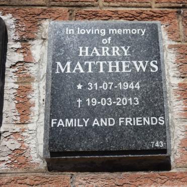 MATTHEWS Harry 1944-2013