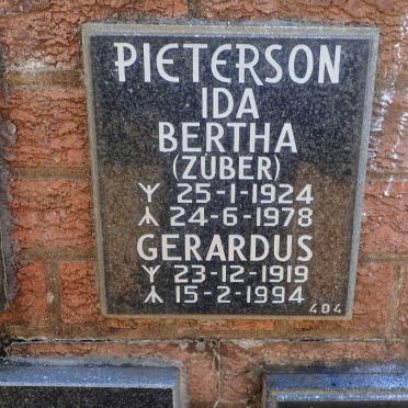 PIETERSON Gerardus 1919-1984 &amp; Ida Bertha ZUBER 1924-1978