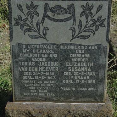 HEEVER Tobias Jacobus, van den 1888-1947 & Elizabeth Susanna PIENAAR 1888-1968