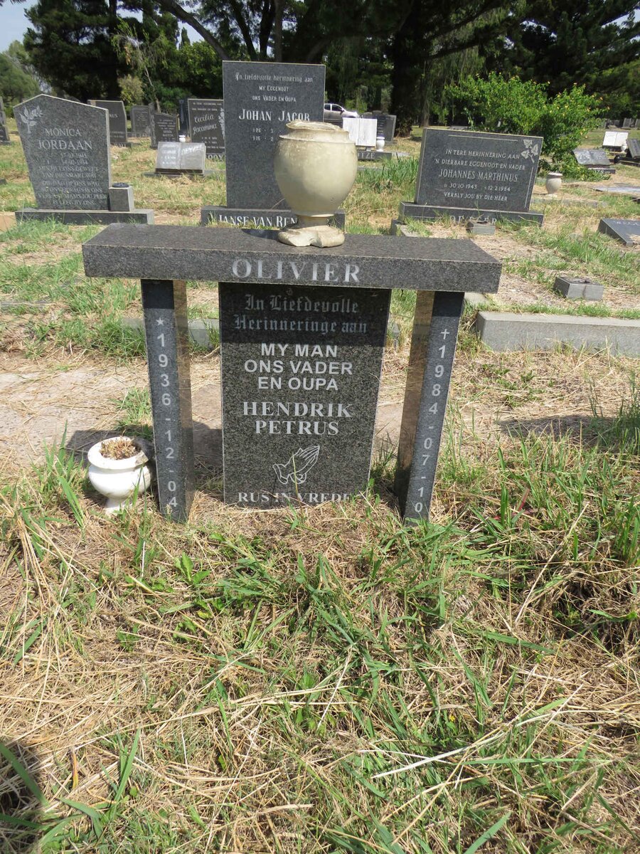 OLIVIER Hendrik Petrus 1936-1984