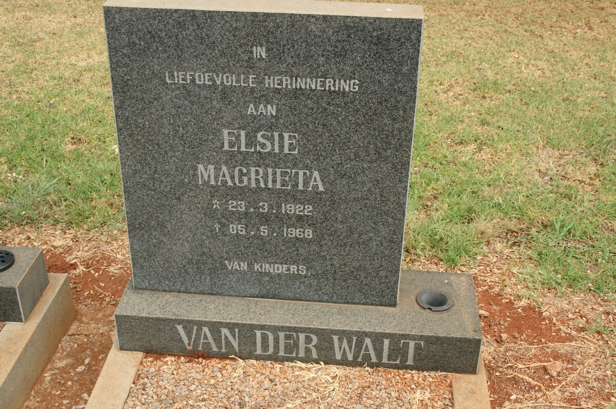 WALT Elsie Magrieta, van der 1922-1968