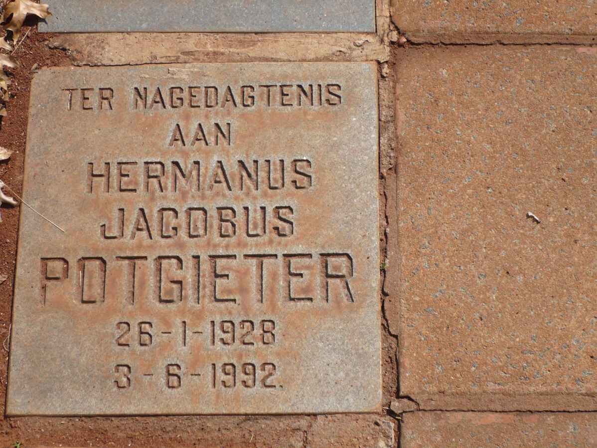 POTGIETER Hermanus Jacobus 1928-1992