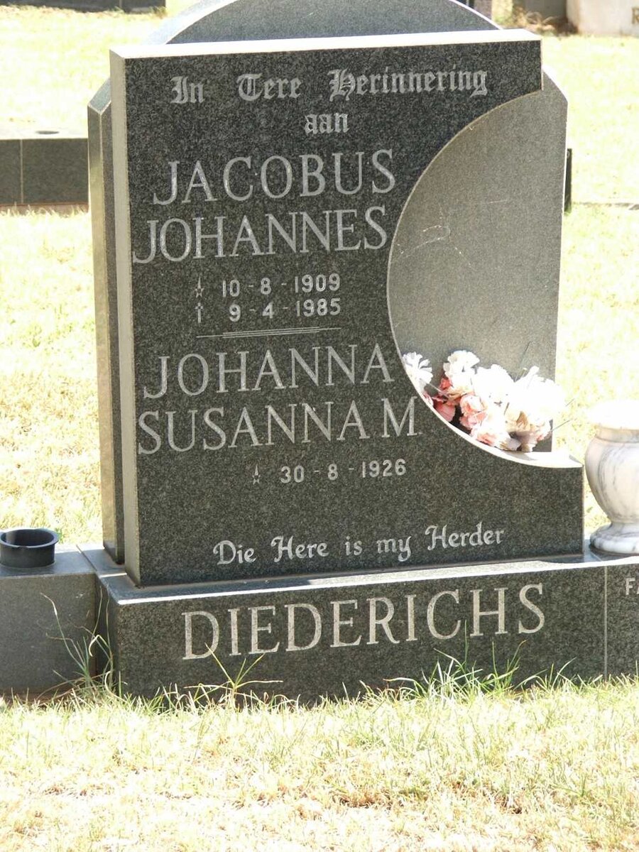 DIEDERICHS Jacobus Johannes 1908-1985 &amp; Johanna Susanna M. 1926-
