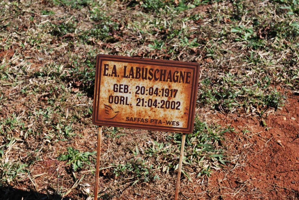 LABUSCHAGNE E.A. 1917-2002