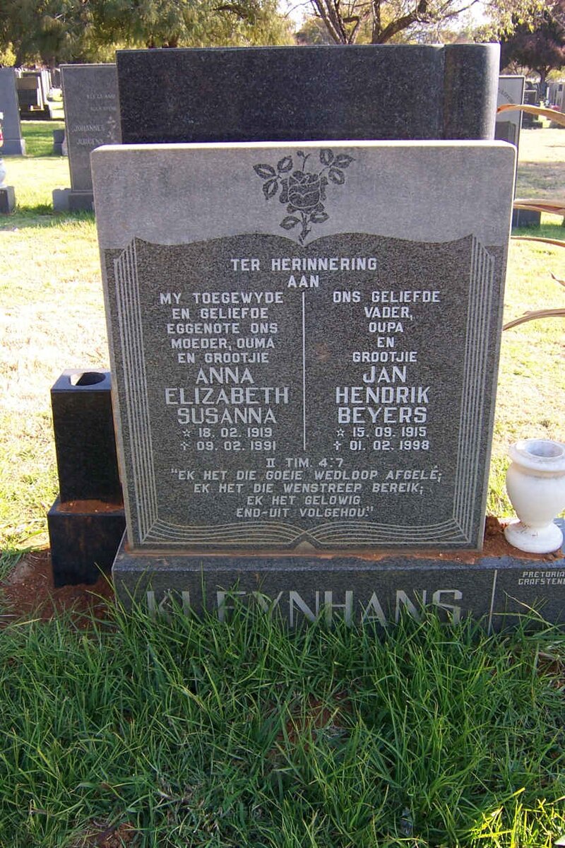 KLEYNHANS Jan Hendrik Beyers 1915-1998 &amp; Anna Elizabeth Susanna 1919-1991