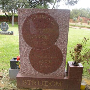STRIJDOM Jannie 1915-2004 &amp; Antjie 1928-
