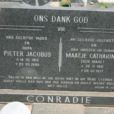 CONRADIE Pieter Jacobus 1912-1995 &amp; Maatje Catharina MARÉ 1910-1977