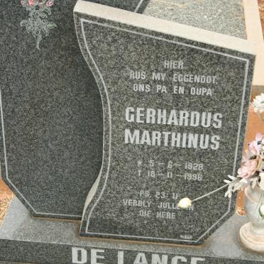 LANGE Gerhardus Marthinus, de 1928-1996