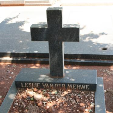 MERWE Leslie, van der 