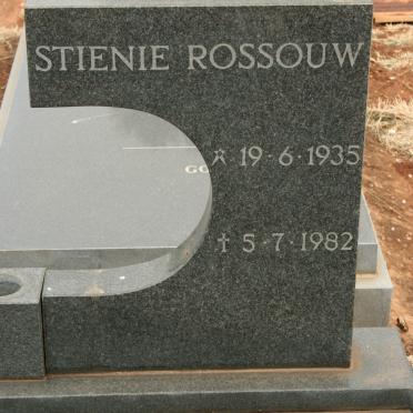 ROSSOUW Stienie 1935-1982