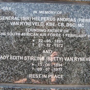 RYNEVELD Helperus Andrias, van 1891-1972 &amp; Edith Stirling 1894-1971