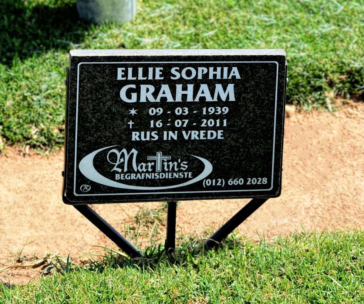 GRAHAM Ellie Sophia 1939-2011