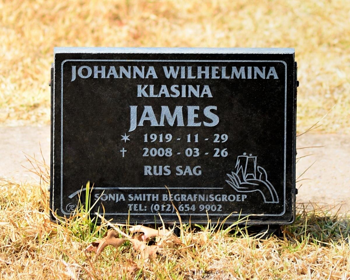 JAMES Johanna Wilhelmina Klasina 1919-2008