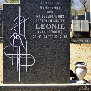 KRIEL Leonie nee VAN HEERDEN  1973-1997
