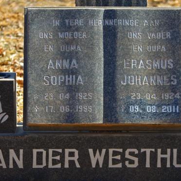WESTHUIZEN Erasmus Johannes, van der 1924-2011 &amp; Anna Sophia 1925-1999