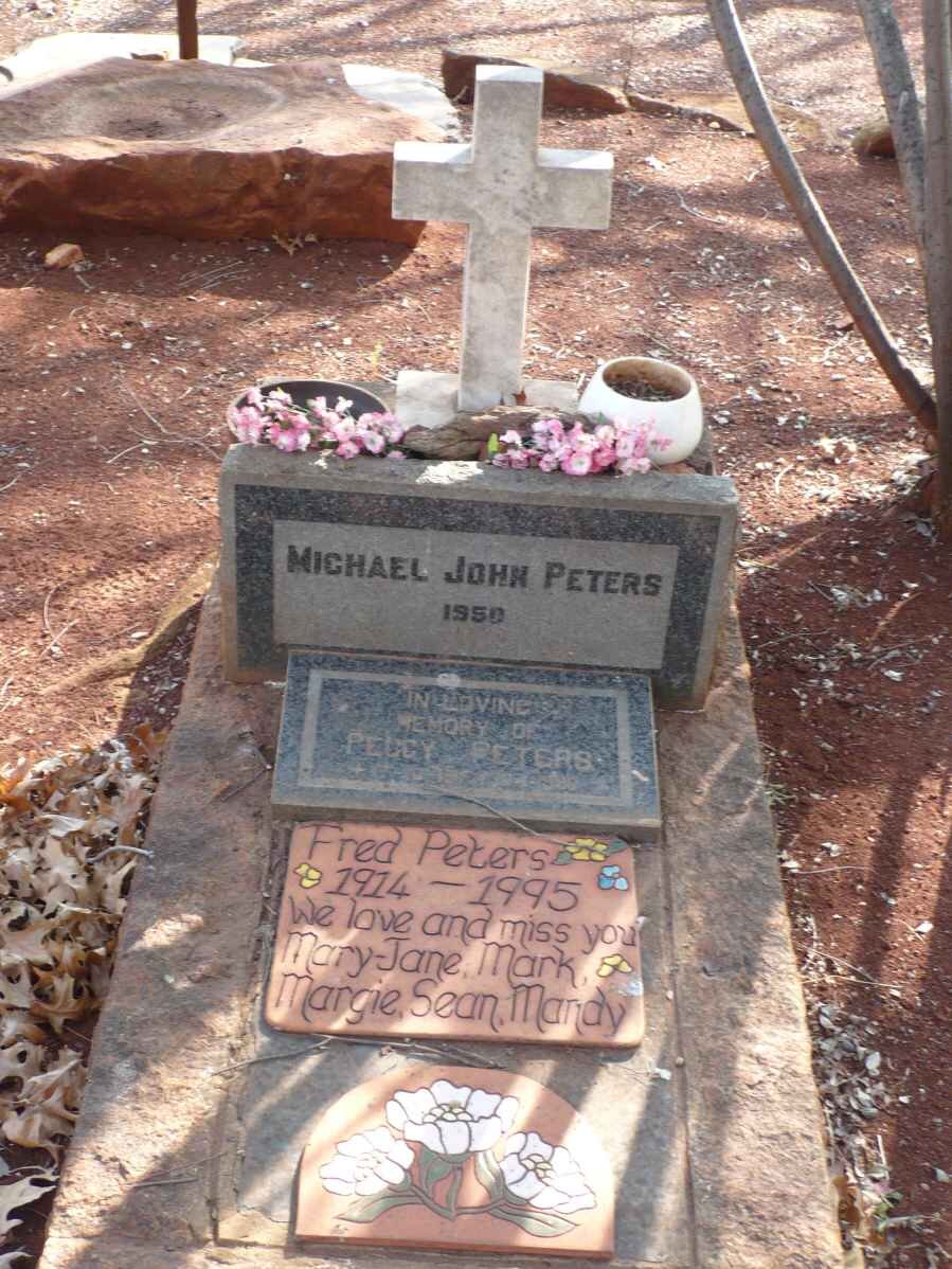 PETERS Michael John -1950 :: PETERS Percy :: PETERS Fred 1914-1995