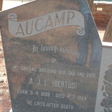 AUCAMP A.J.L. 1898-1969