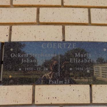 COERTZE Ockert Stephanus Johannes 1934- &amp; Maria Elizabeth 1936-