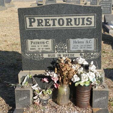 PRETORIUS Petrus C. 1897-1960 &amp; Helena A.C. 1907-2000