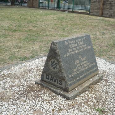 DAVIS Herman -1906 &amp; Rose SOLOMON -1949