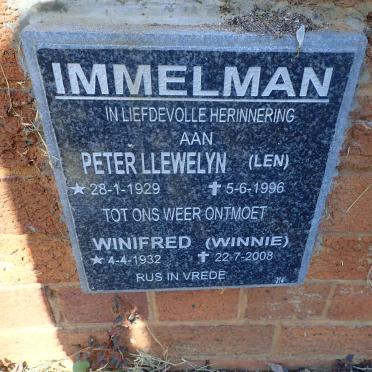 IMMELMAN Peter Llewelyn 1929-1996 &amp; Winifred 1932-2008