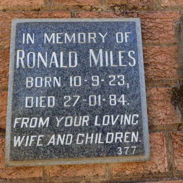 MILES Ronald 1923-1984
