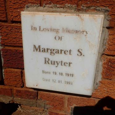 RUYTER Margaret S. 1919-1993