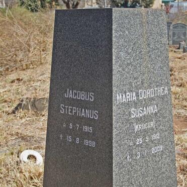 ? Jacobus Stephanus 1915-1998 & Maria Dorothea Susanna KRUGER 1912-2009