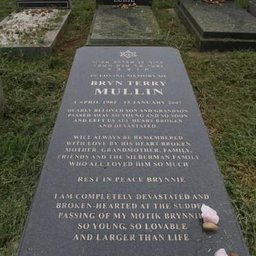 MULLIN Bryn Terry 1982-2007