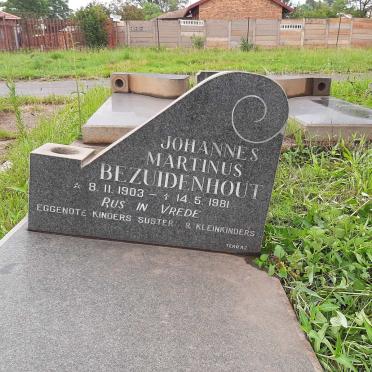 BEZUIDENHOUT Johannes Martinus 1903-1981