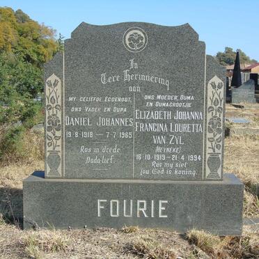 FOURIE Daniel Johannes 1918-1965 &amp; Elizabeth Johanna Francina Louretta Van Zyl HEYNEKE  1919-1994