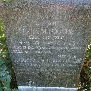 FOUCHE Johannes Jacobus 1863-1946 &amp; Lezya M. COETZEE 1869-1925