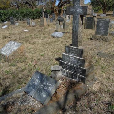 PAULUS Daniel 1879-1950 &amp; Johanna Susanna 1907-1980 