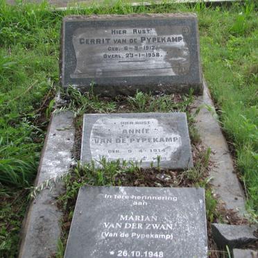 PYPEKAMP Gerrit, van de 1912-1958 &amp; Annie 1914-1999 :: VAN DER ZWAN Marian nee VAN DE PYPEKAMP 1948-2008 