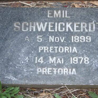 SCHWEICKERDT Emil Heinrich 1869-1951 &amp; Margarethe Luise SCHENK 1873-1958