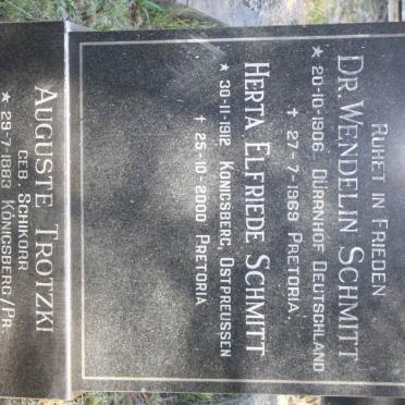 TROTZKI Auguste nee SCHIKORR 1883-1952 :: SCHMITT Wendelin 1906-1969 :: SCHMITT Herta Elfriede 1912-2000