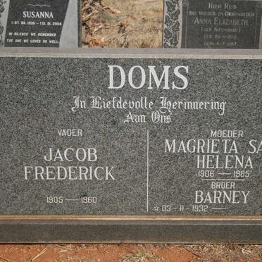 DOMS Jacob Frederick 1905-1960 &amp; Magrieta Sara Helena 1906-1985