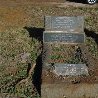 SUTHERLAND Dina nee OLIE 1893-1963 :: SUTHERLAND Sheila 1922-1944