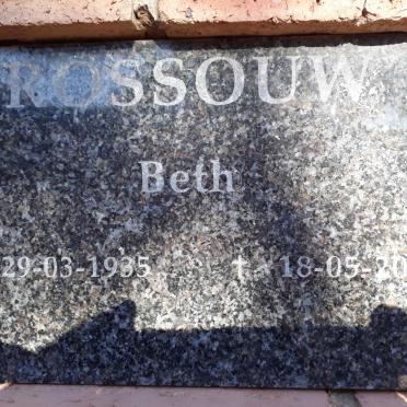 ROSSOUW Beth 1935-2018