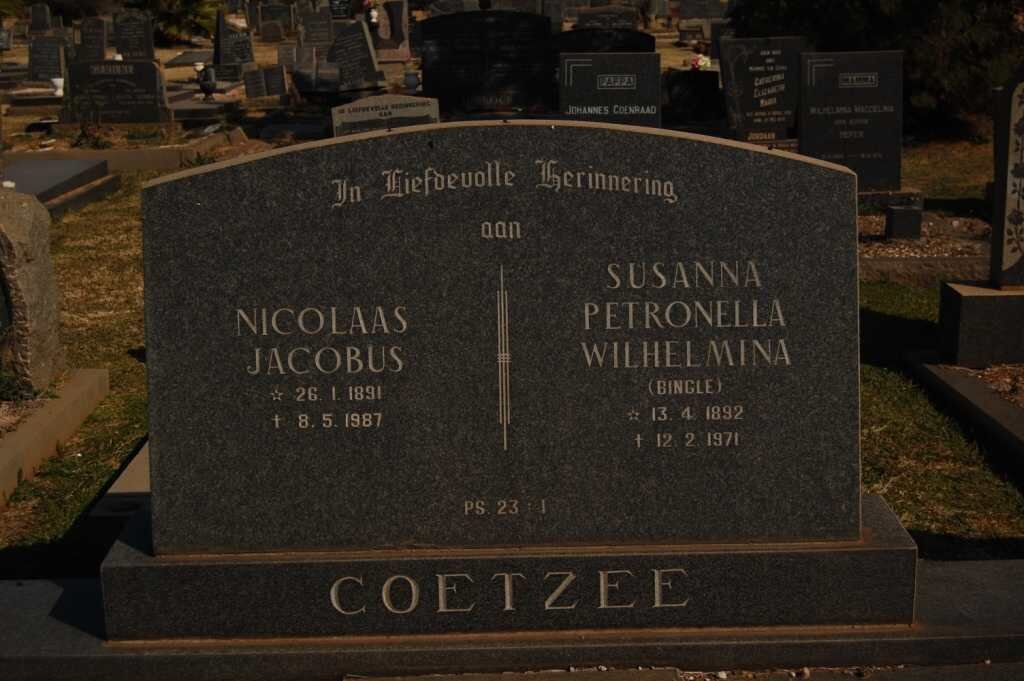 COETZEE Nicolaas Jacobus 1891-1987 &amp; Susanna Petronella Wilhelmina BINGLE 1892-1971